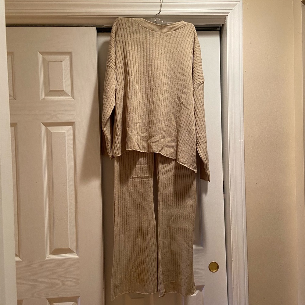 NWT Crew Neck Lounge Top + Wide Leg Jogger Set